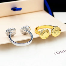 18K Louis Studs Ring