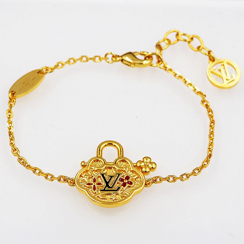 18K Louis Vintage Lock Gold Bracelet