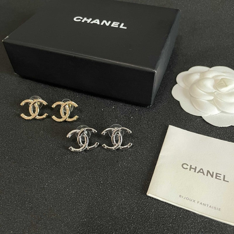 18K CC Vintage Gold Earrings